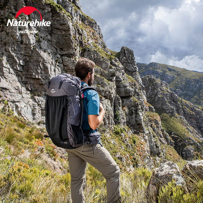 ExplorePro Adventure 60 + 5L: mochila de caminhada de grande capacidade com design ergonômico e recursos à prova d'água